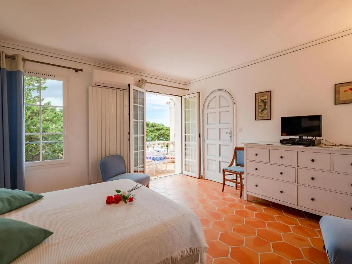 Villa Les Petits Louvans By Interhome Saint Aygulf