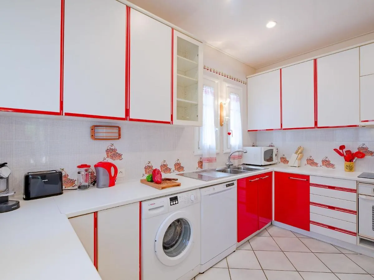 Villa Les Petits Louvans By Interhome Saint Aygulf